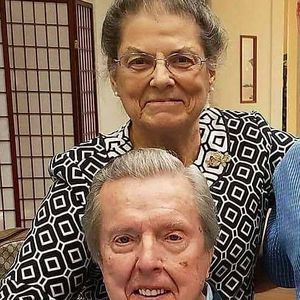 Meet your Posher, Marianne